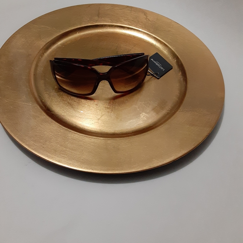 Sunglasses - Picture 2 of 2